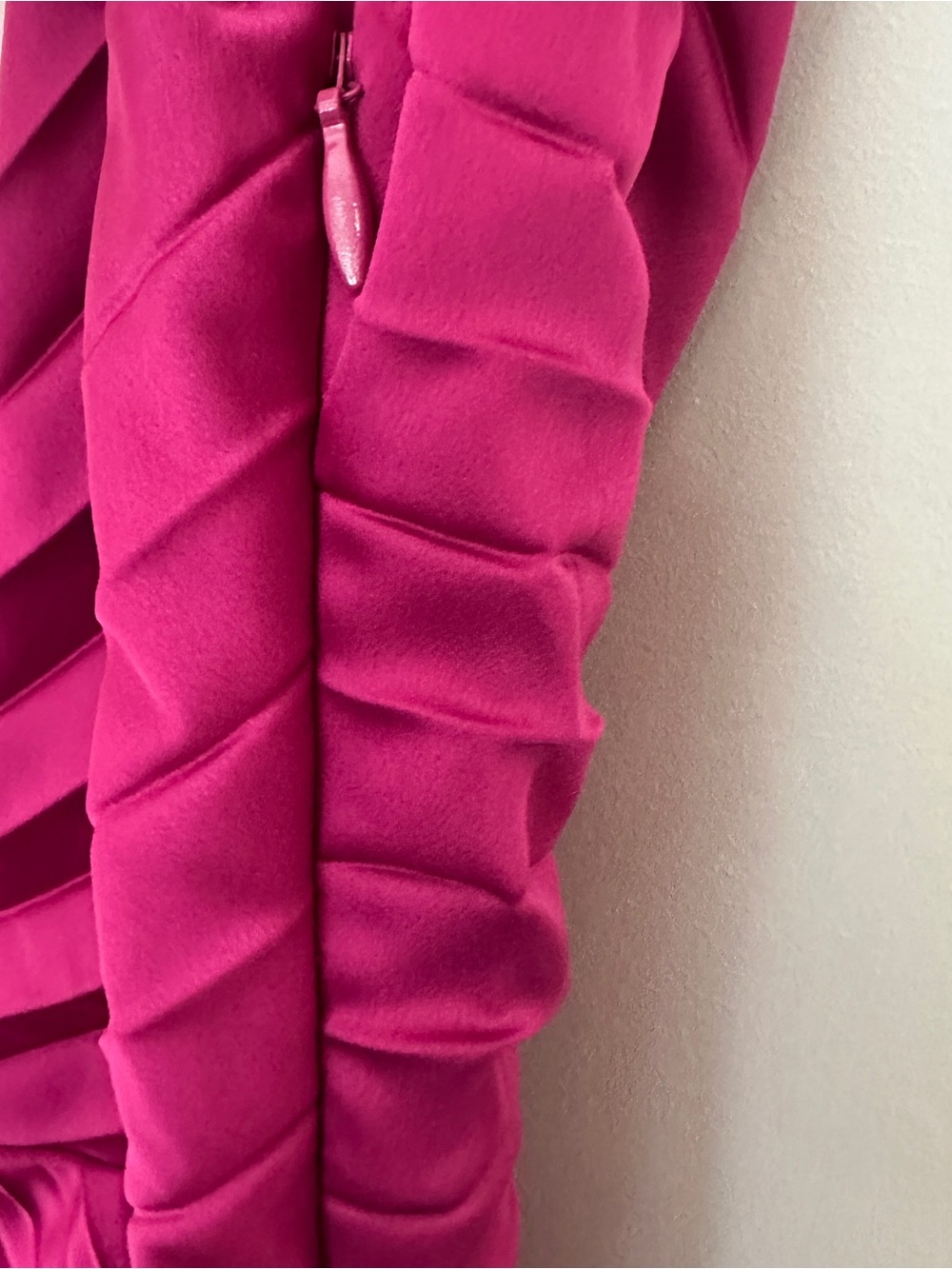Abercrombie & Fitch Hot Pink Pleated Midi Dress - Picture 5 of 6